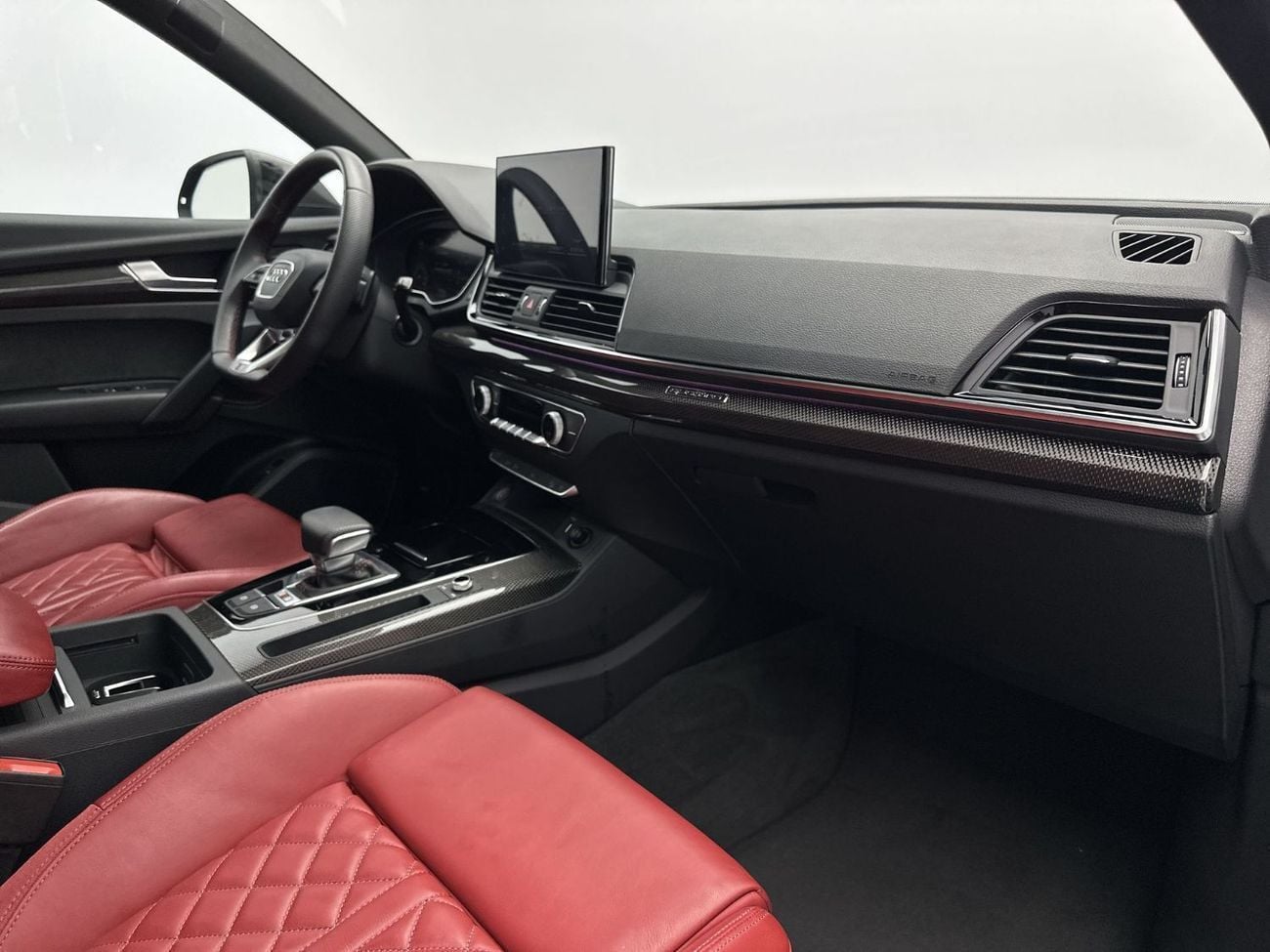 أودي SQ5 TFSI SPORTBACK quattro 3.0L 354hp (Ref# 64646)