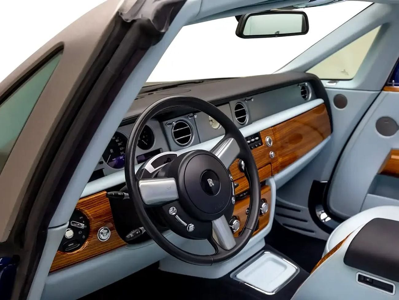 Rolls Royce Phantom COUPE DROPHEAD | GCC Spec - Pristine Condition