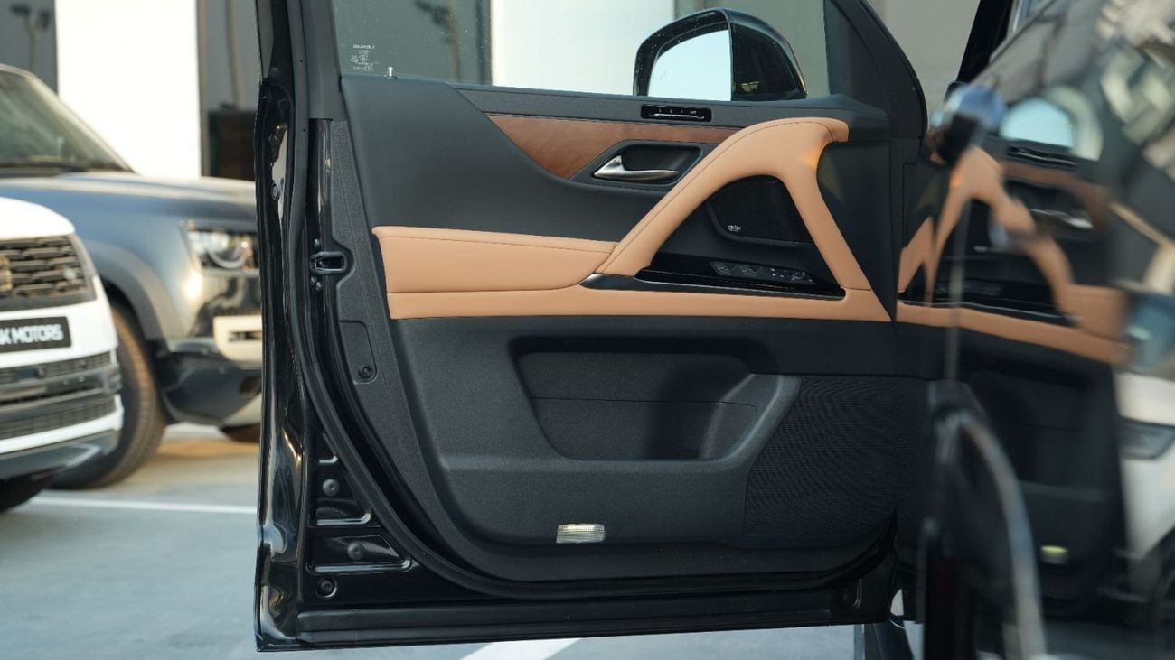 لكزس LX 700h SIGNATURE 3.5 HYBRID Black-Tan 2026 Export Only