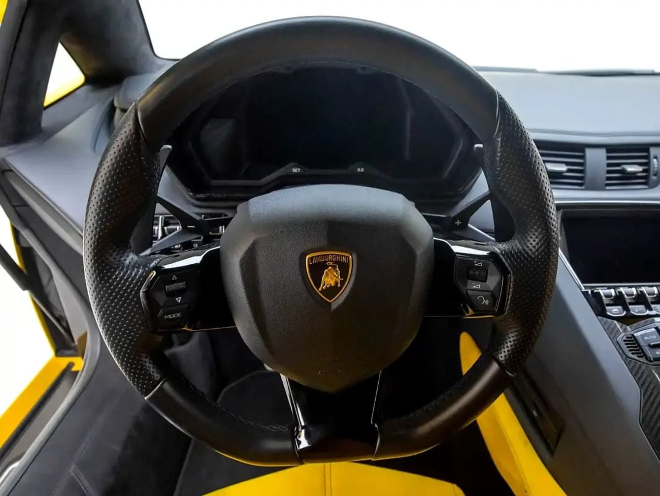 لامبورغيني أفينتادور European Spec | Pristine Condition