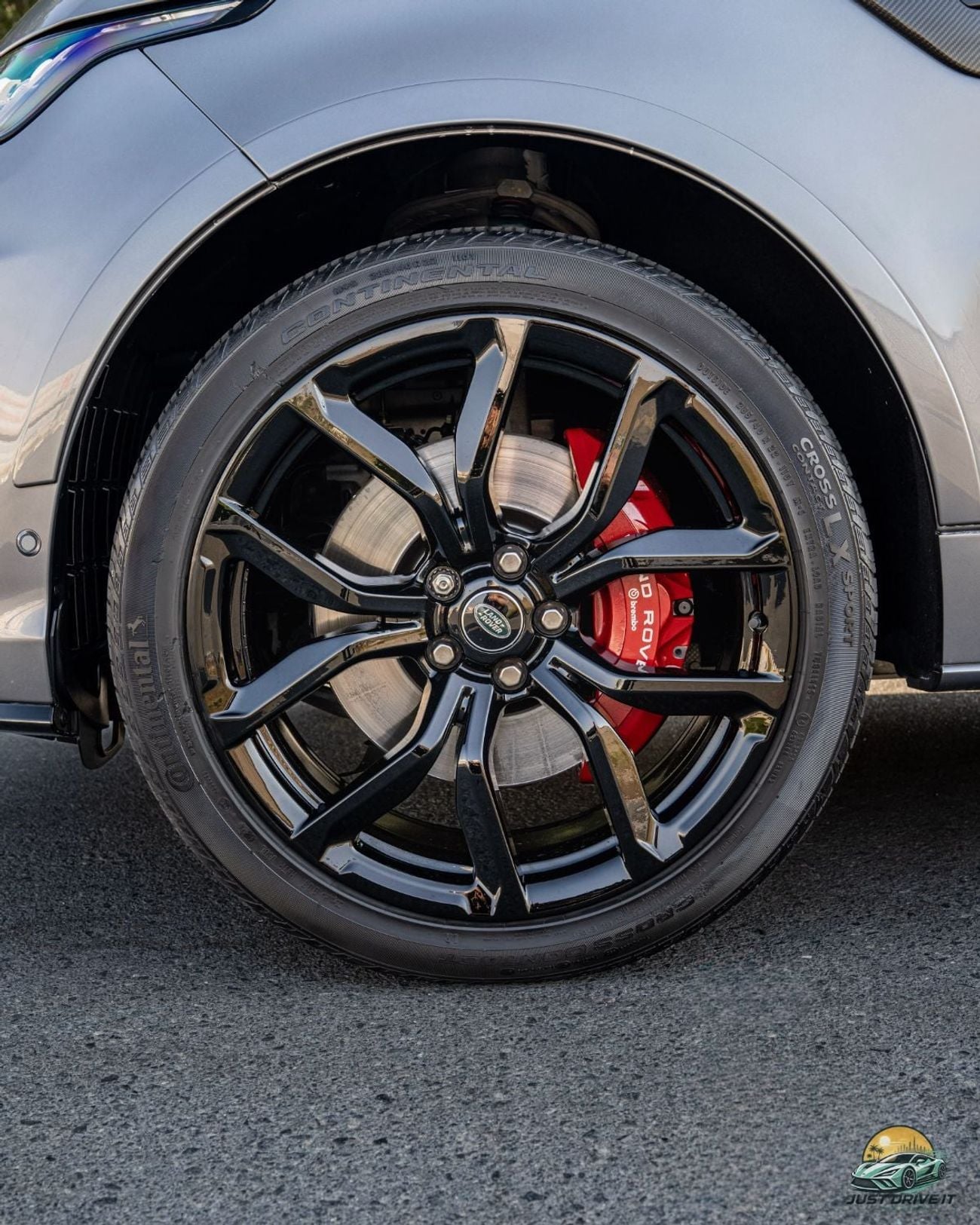 Land Rover Range Rover Sport SVR
