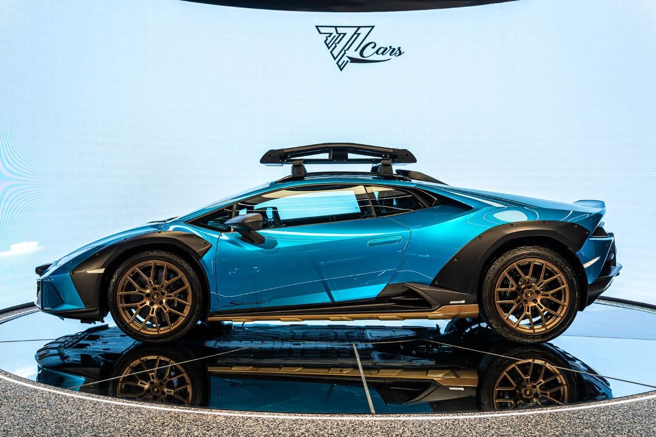 Lamborghini Huracan 2024 Lamborghini Huracán Sterrato | 1 of 1,499 | 5.2L V10 | Service and dealer Warranty | GCC Specs