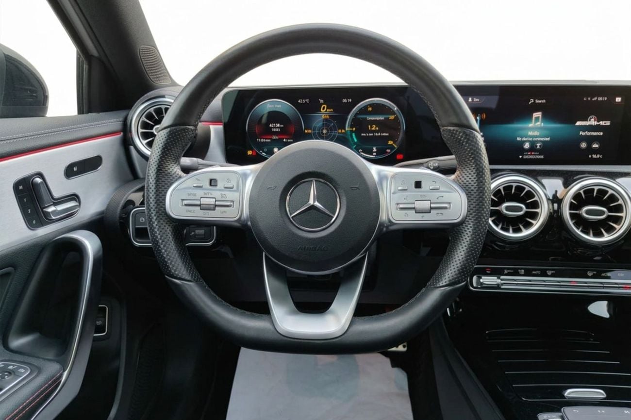 مرسيدس بنز A 35 AMG 4MATIC