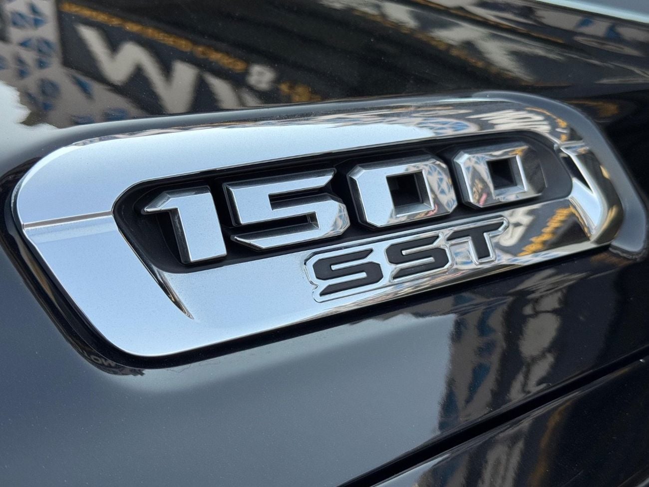 رام لارامي RAM 1500 SST / LARAMIE 4X4 / CHROME PACK / HURRICANE ENGINE / ZERO DOWN PAYMENT AVAILABL