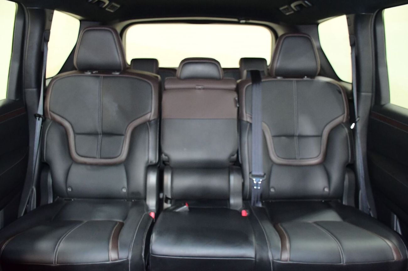 Nissan Patrol SE TITANIUM 2.0