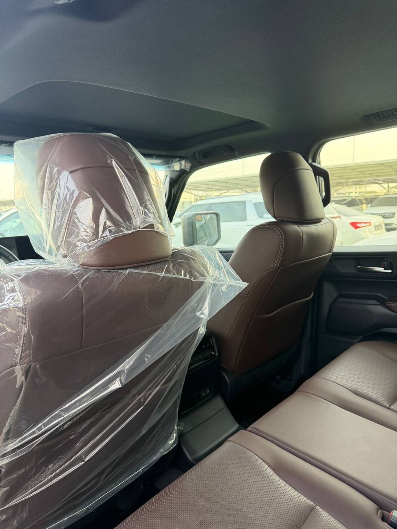 Toyota Land Cruiser VXR 2026 Toyota Prado Adventure – GCC Specs