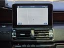 Lincoln Navigator RESERVE 3.5L LINCOLN NAVIGATOR 2018 GCC // FSH // ORGINAL PAINT // ACCIDENT FREE // PERFECT CONDITIO