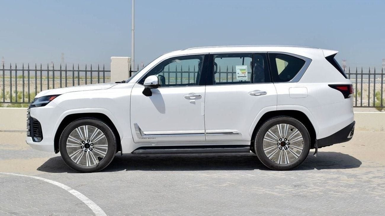 Lexus LX600 TURBO SPORT 2026 Lexus LX600 Turbo Sport 3.5L AT Petrol (White-Tan)