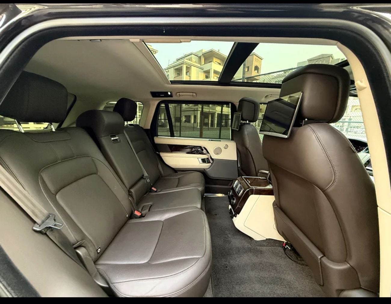 Land Rover Range Rover AUTOBIOGRAPHY P400