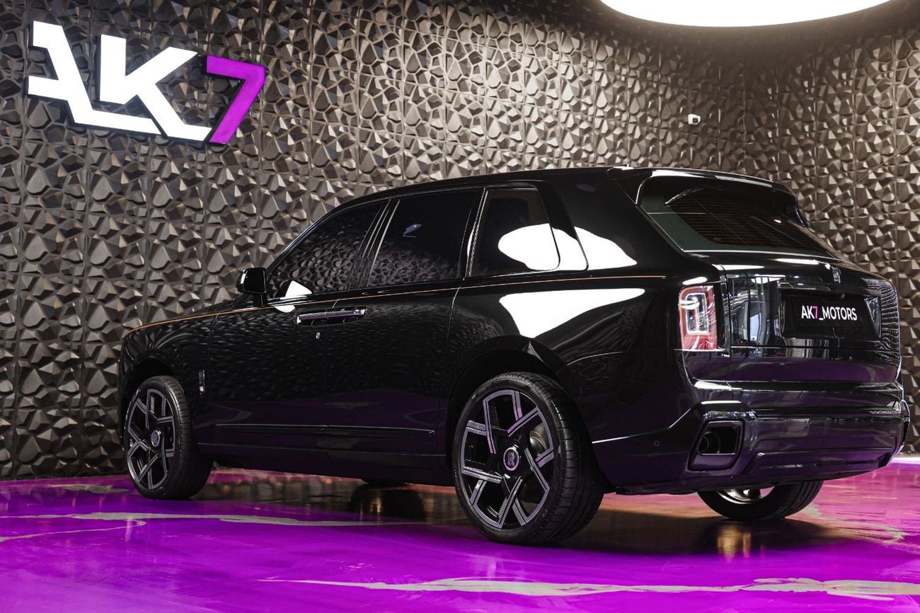 Rolls Royce Cullinan BLACK BADGE 2020 Rolls Royce Cullinan Black Badge Full loaded