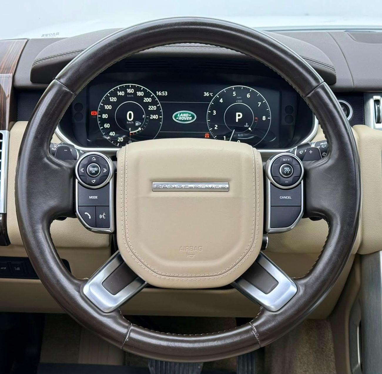 Land Rover Range Rover 2017 Range Rover HSE Supercharged, Warranty, Full RR Service History, Fully Loaded, GCC