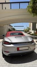 Porsche 718 Boxster Base 2.0L