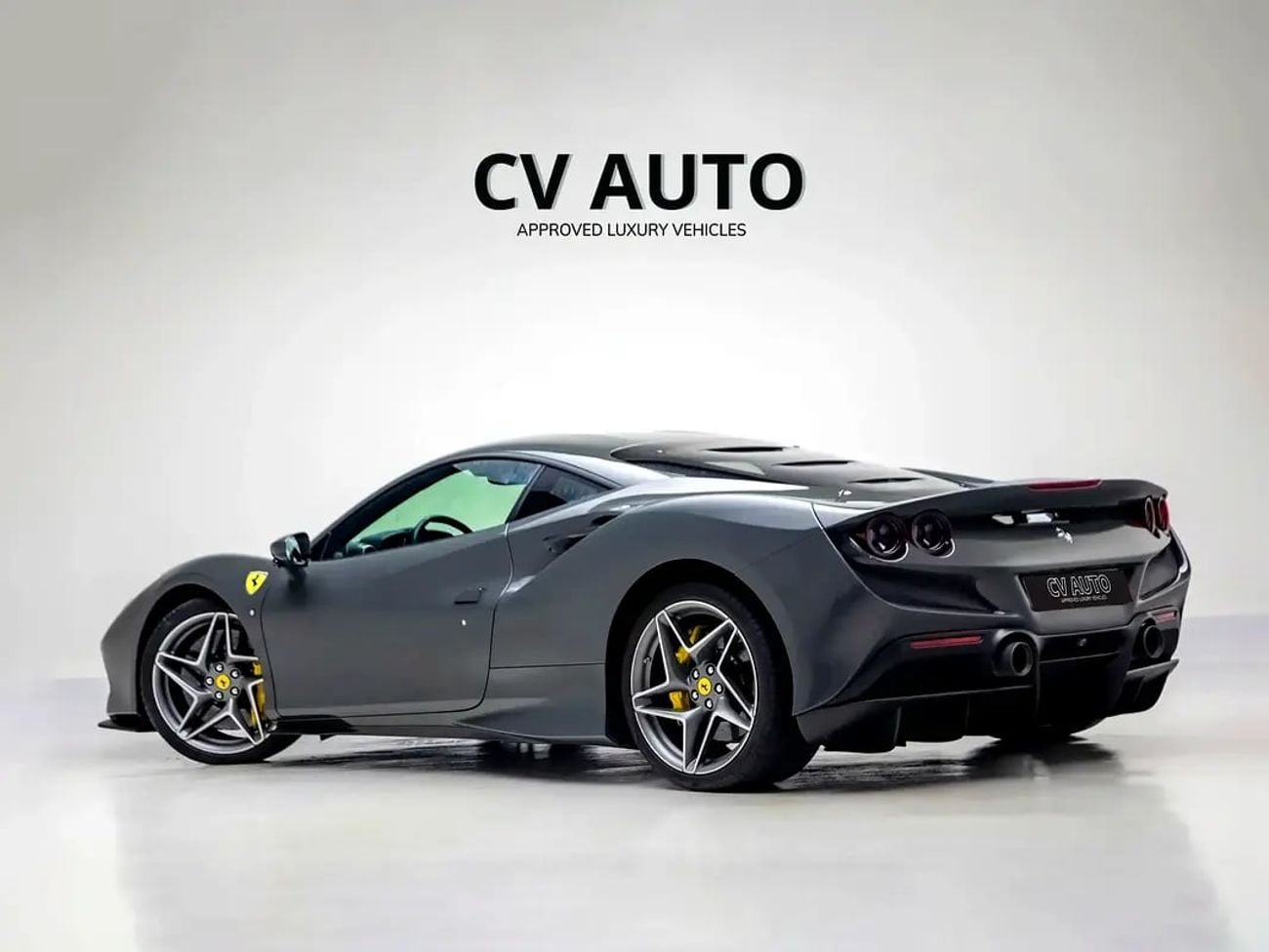 فيراري F8 تريبوتو GCC Spec | Dealer Warranty and Service Contract