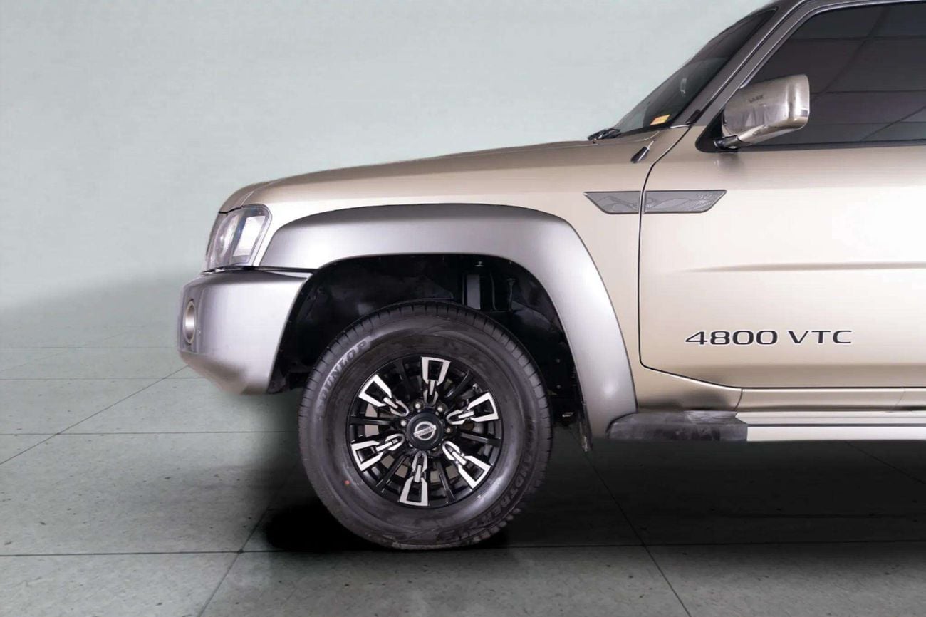 Nissan Patrol SUPER SAFARI 4.8