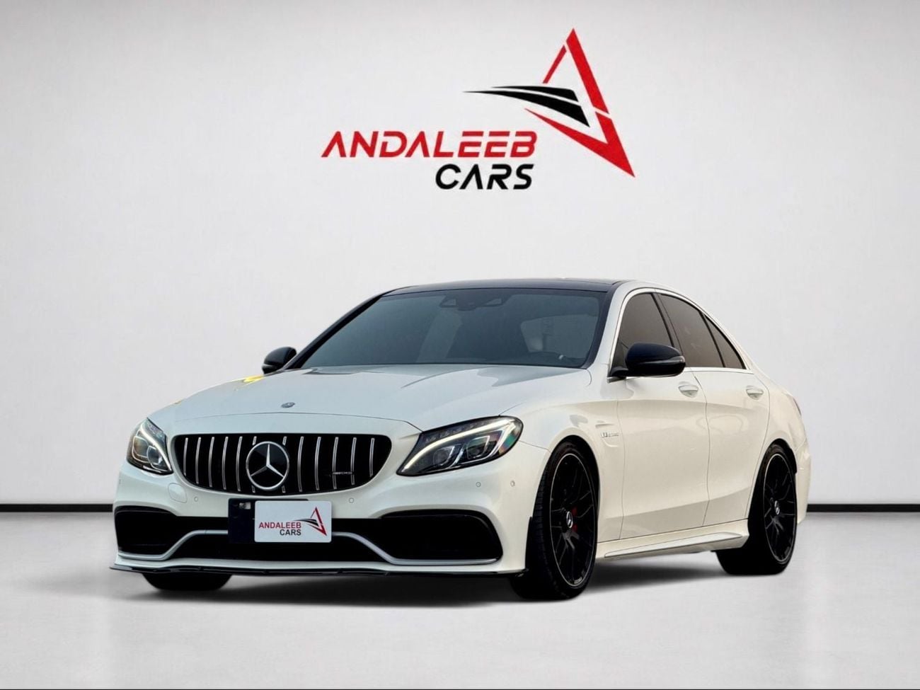Mercedes Benz C63 AMG S 4.0L TWIN-TURBO V8 | 503 HP | 2 KEYS | ORIGINAL PAINT