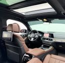 بي أم دبليو X7 40i M SPORT بي إم دبليو X7 xDrive40i M-Sport موديل 2020، مع ضمان، وسجل صيانة كامل لدى بي إم دبليو، 7 مقاعد، كامل