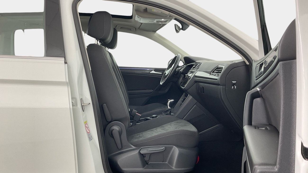 Volkswagen Tiguan ELEGANCE | Guaranteed Warranty | 0 Down Payment