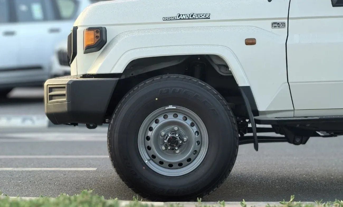 تويوتا لاند كروزر بيك آب TOYOTA LAND CRUISER PICKUP LC79 / SINGLE CABIN | 2.8L V6 DIESEL | M/T | SNORKEL | 4WD | MY2025