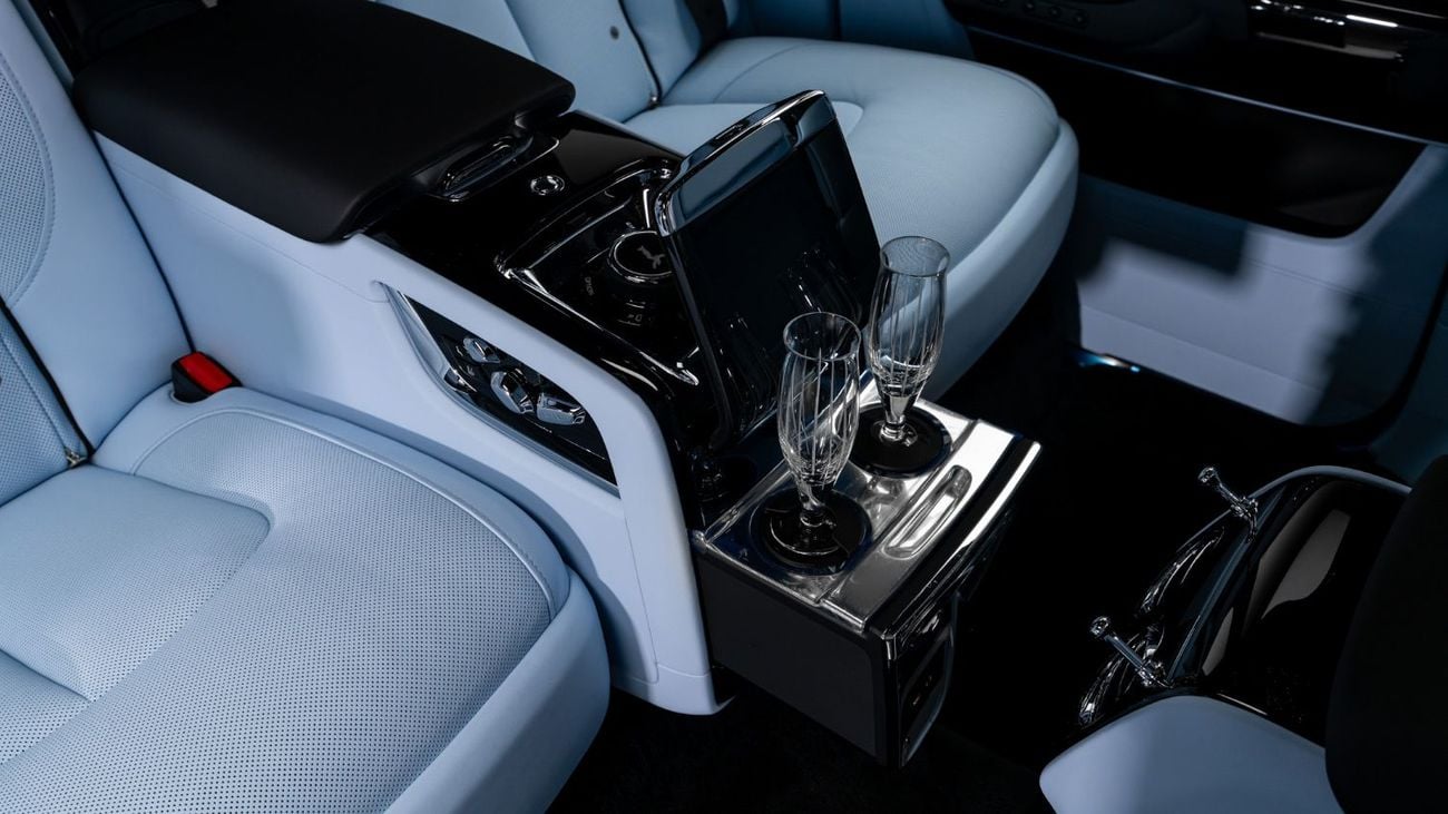 Rolls Royce Cullinan - 2027 - GCC - Under Warranty and Service Contract