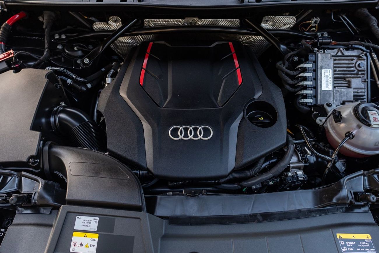 Audi SQ5 STD Audi SQ5 TFSI Quattro 2023 GCC | Warranty
