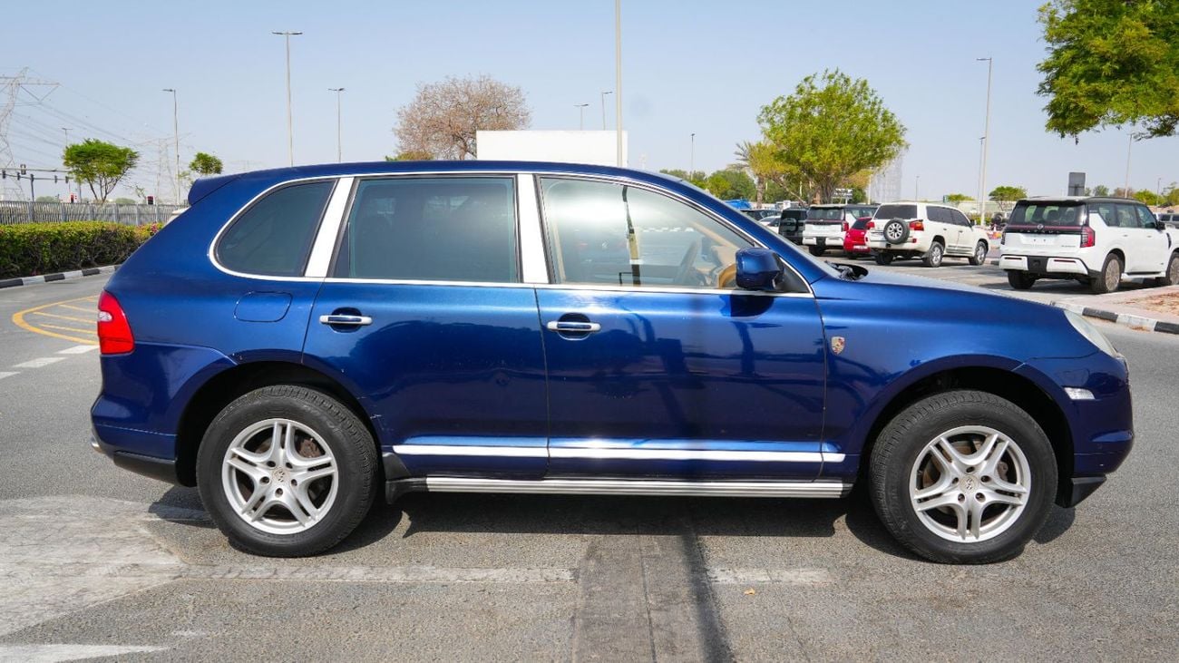 Porsche Cayenne STANDARD