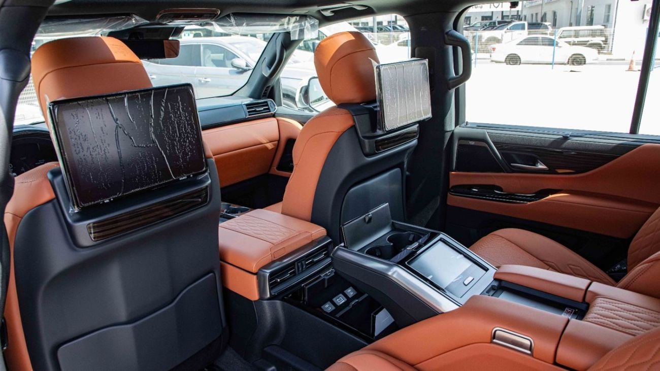 لكزس LX 700h VIP 3.5 لتر | 2026 | للتسجيل المحلي +10%