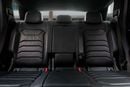Volkswagen Touareg R-LINE | 2,644 P.M | 0% Downpayment | WARRANTY | LOW KM!