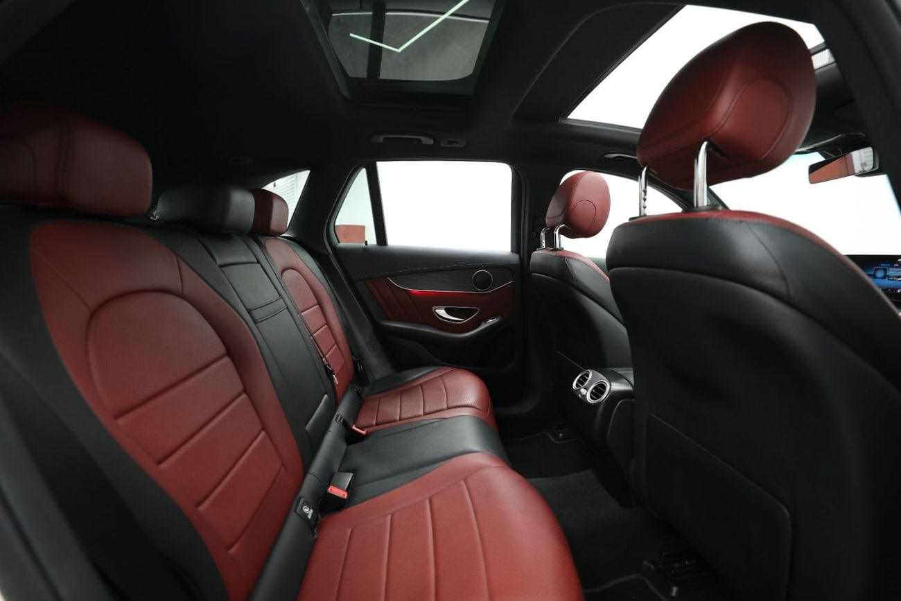 Mercedes Benz GLC200 STANDARD