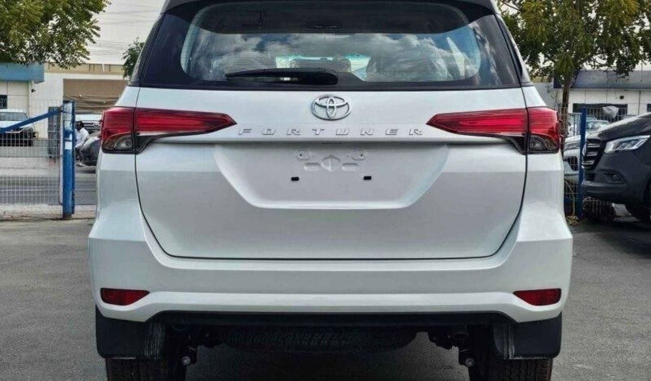 تويوتا فورتونر EXR Toyota fortuner 2.7L petrol 2026