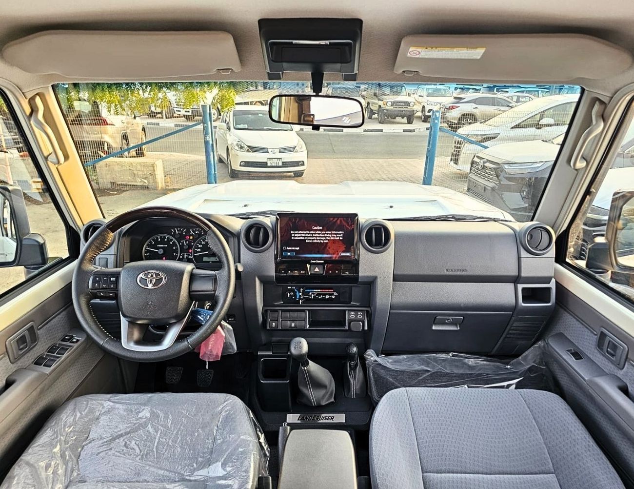 Toyota Land Cruiser 70 HARDTOP LC76 LXA 5 DOOR || 4.0L PETROL M/T | REAR CAMERA | PWR WINDOWS | SNORKEL (CODE # 76MM)