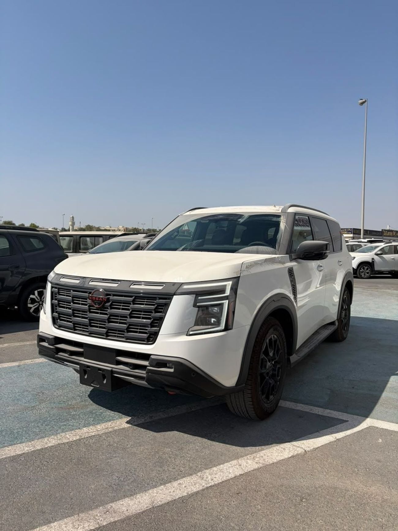 نيسان أرمادا PRO 4X