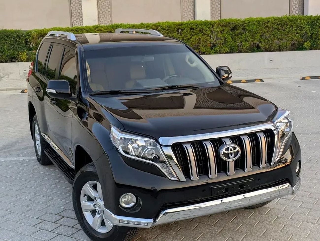 Toyota Prado TX-L | GCC Specs | V4 2.7L Interior and Exterior Excellent Condition