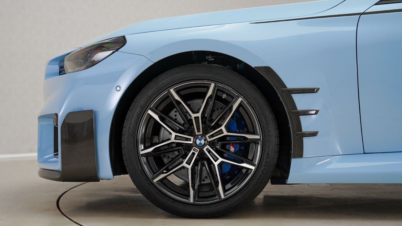 بي أم دبليو M2 ستاندارد باقة الكربون للكوبيه | ضمان وخدمة BMW حتى أبريل 2028 | مواصفات دول مجلس التعاون الخليجي