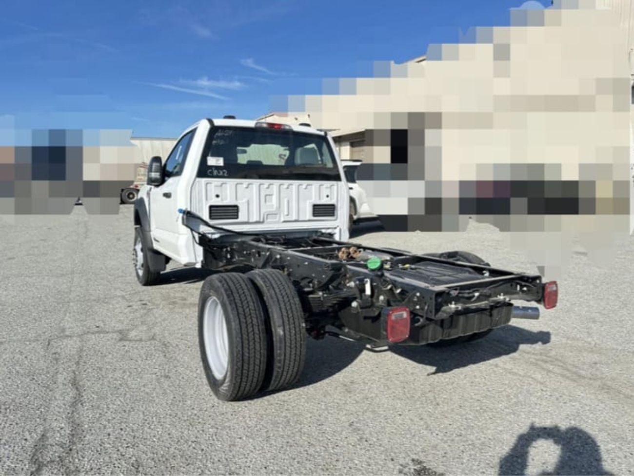 Ford F-550 HEAVY DUTY 6.7L DIESEL DUAL TANK