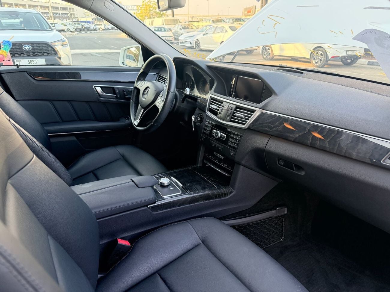 مرسيدس بنز E300 إليجانس