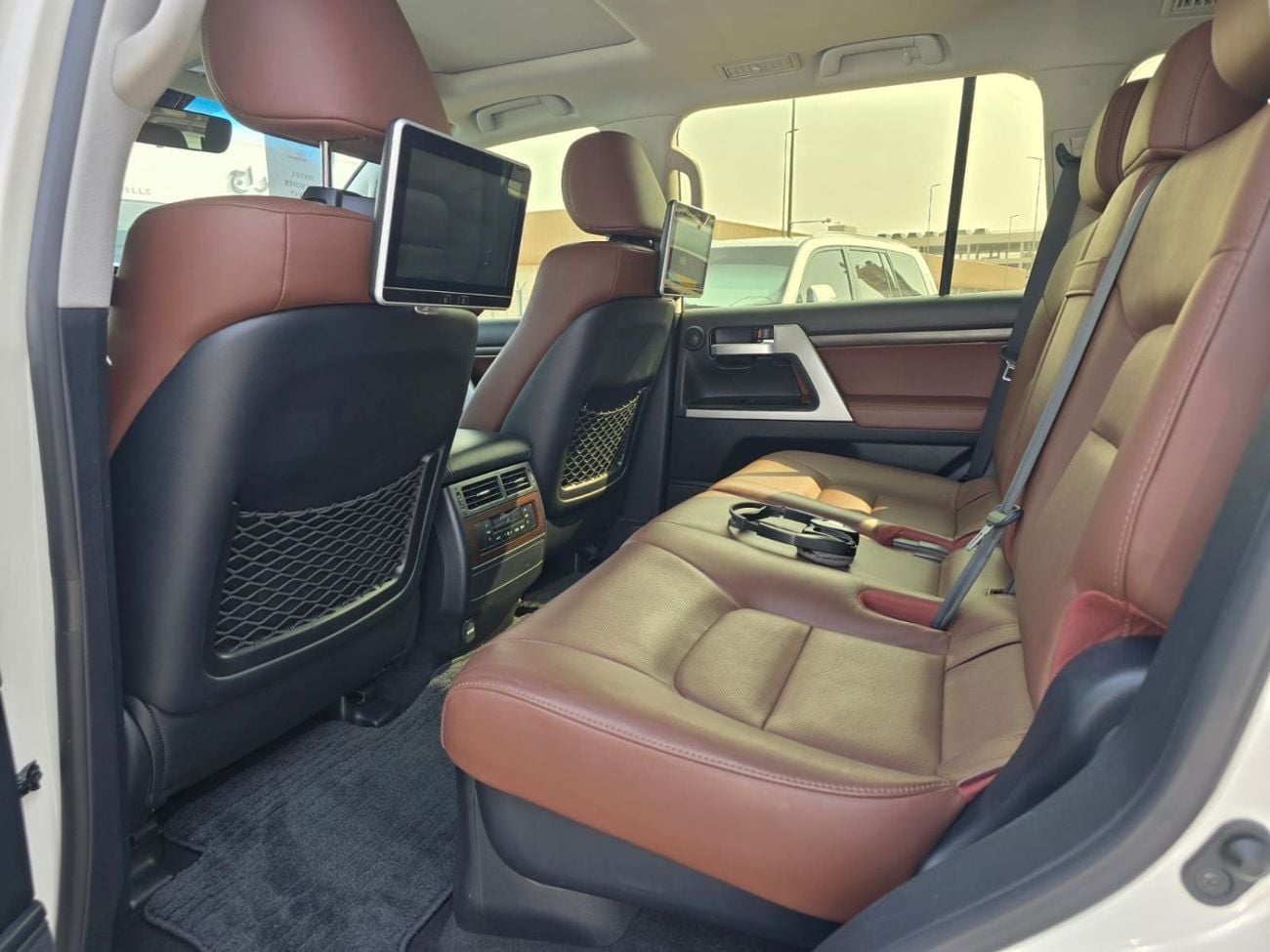 Toyota Land Cruiser VXR