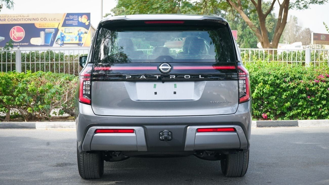 Nissan Patrol TITANIUM SE