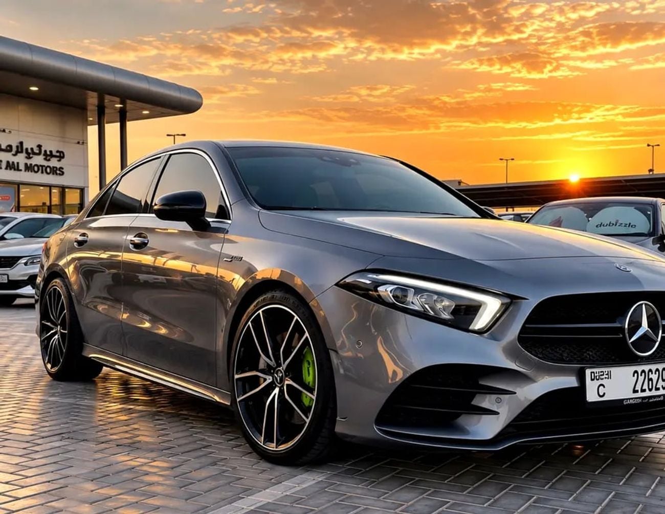 مرسيدس بنز C 63 AMG GCC Specs | Pristine Condition