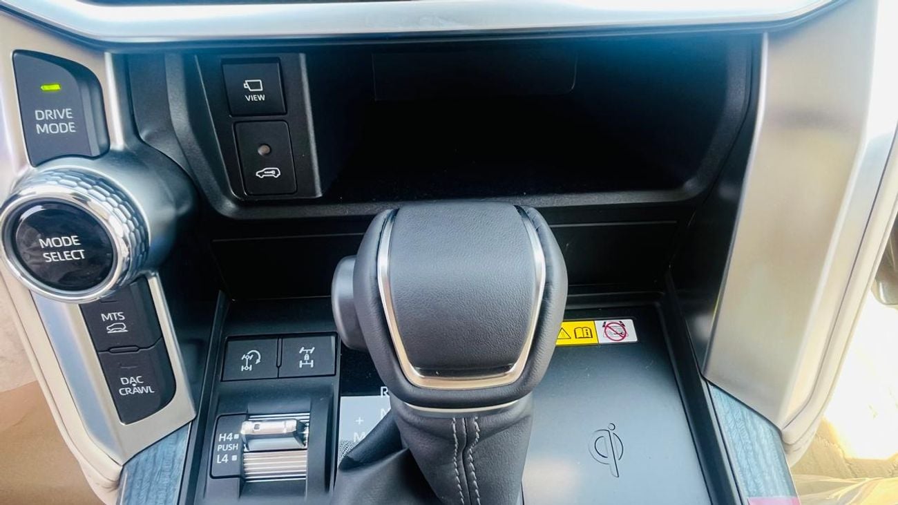 Toyota Land Cruiser VXR