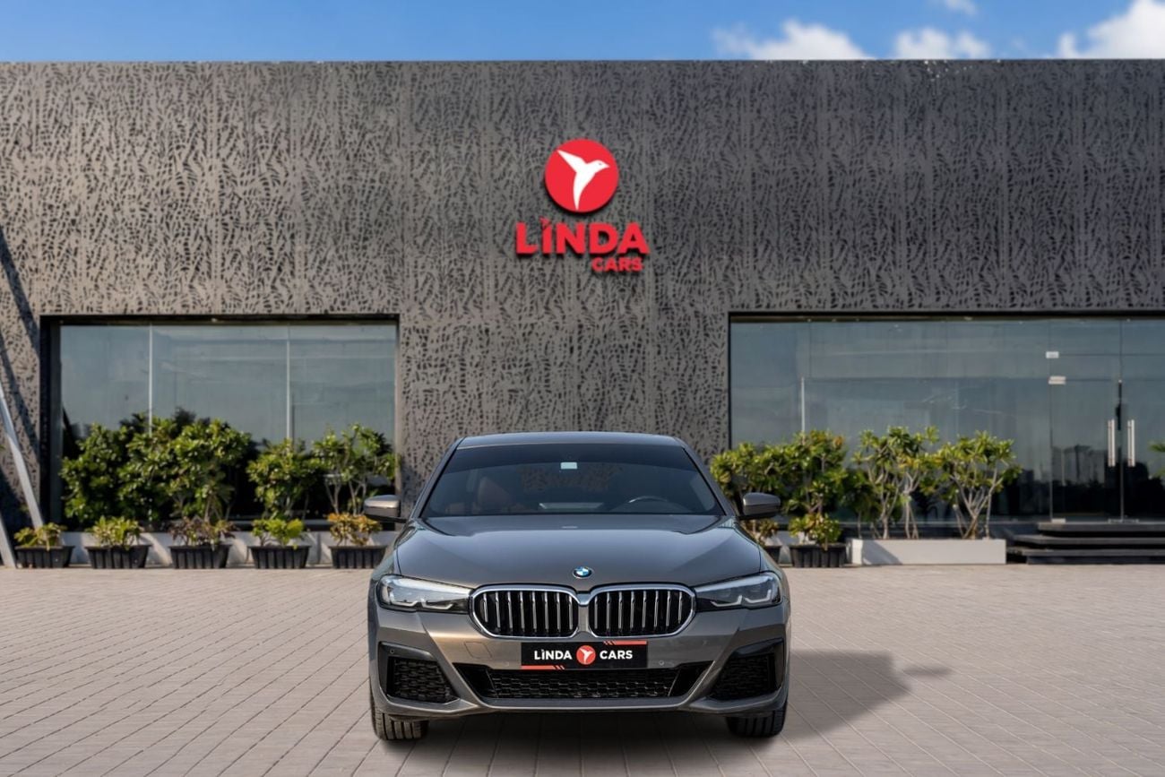 BMW 520i M SPORT BMW 520i M-Sport 2023 GCC | Agency Warranty | Service Contract