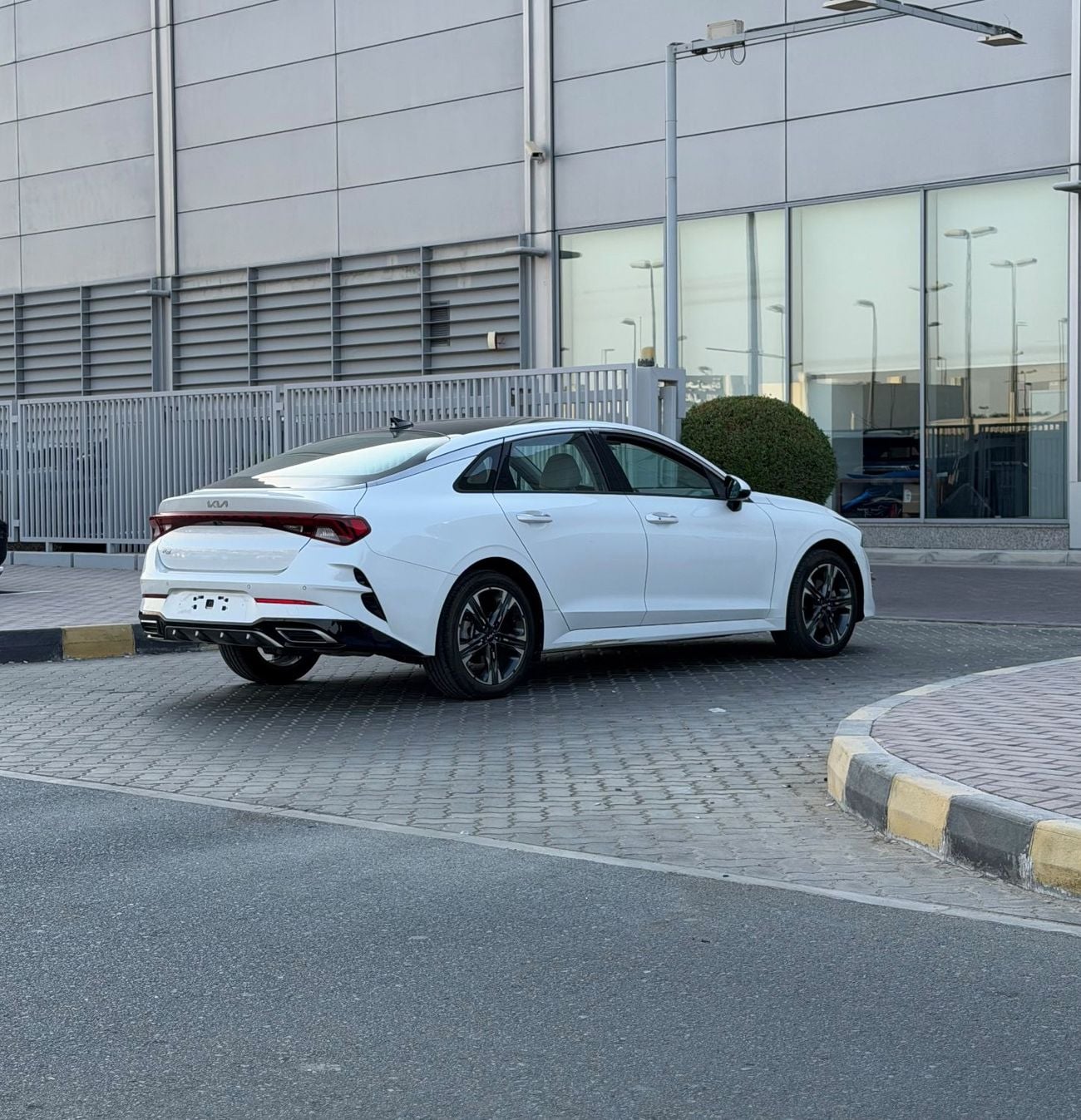 Kia K5 EX