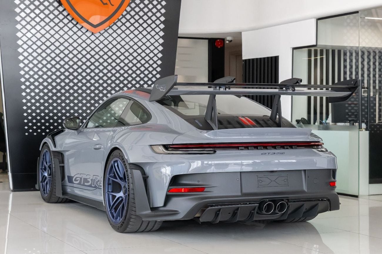 بورش 911 GT3RS بورش 911 جي تي 3 آر إس | 2025 | باقة فايساخ | ناردو جراي | 518 حصان