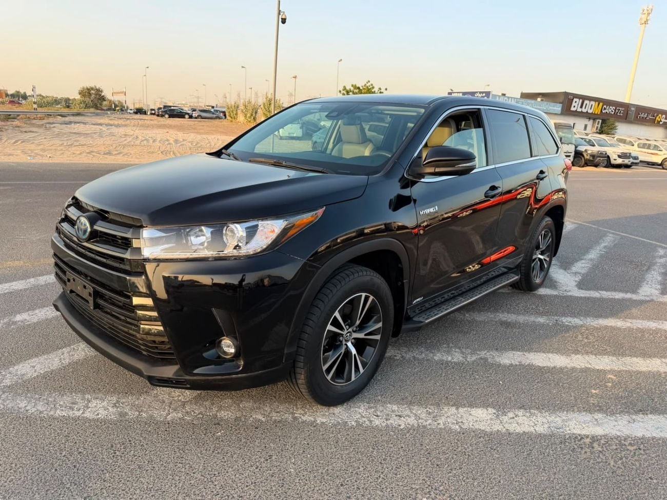 Toyota Highlander LIMITED 2018 Toyota Highlander Hybrid -3.5L V6-AWD 4x4 - Leather seat-Rear Camera -