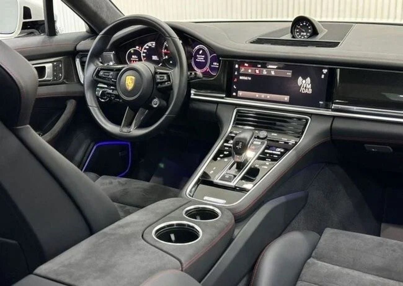 Porsche Panamera GTS