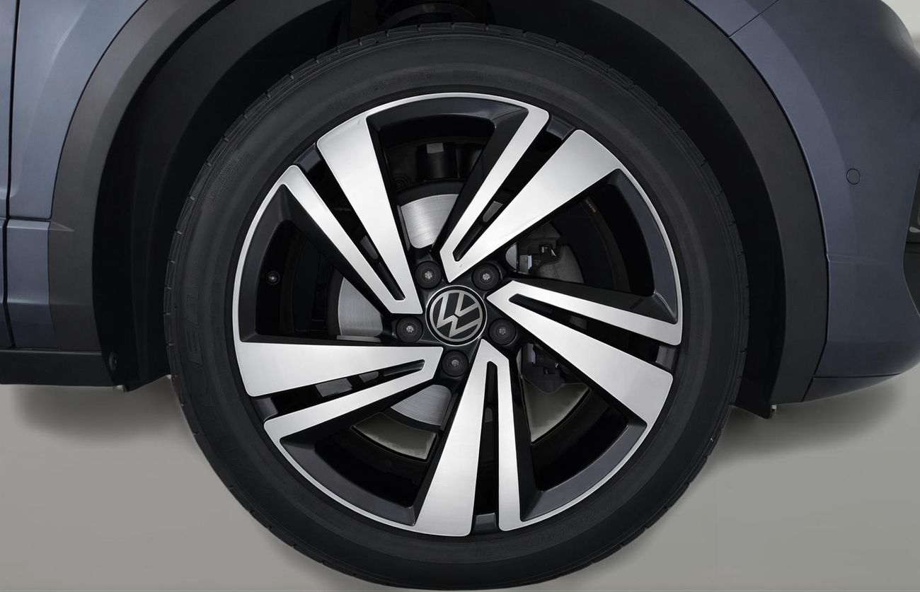 Volkswagen T-ROC R-LINE 2024 | AED 1138/Month | 0 DP | 30 Day Return | Warranty | Service History