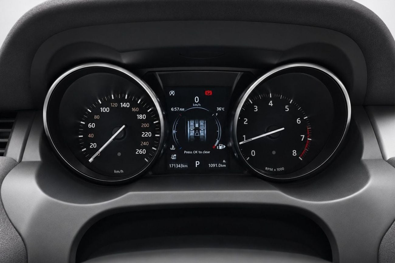 Land Rover Range Rover Evoque SE l GCC Specs | 2 Keys | AED 1,175 / Monthly