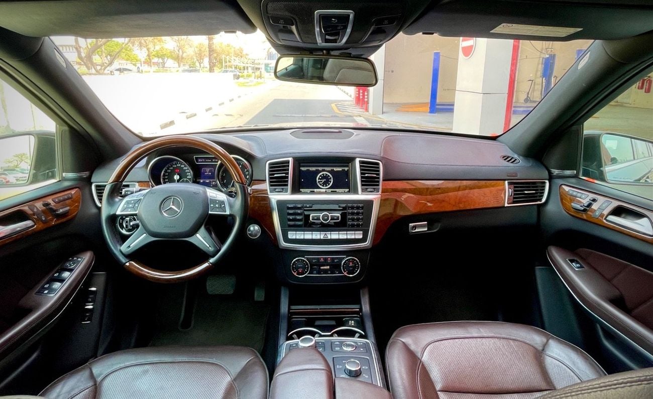 مرسيدس بنز GL 500 4Matic V8 GCC