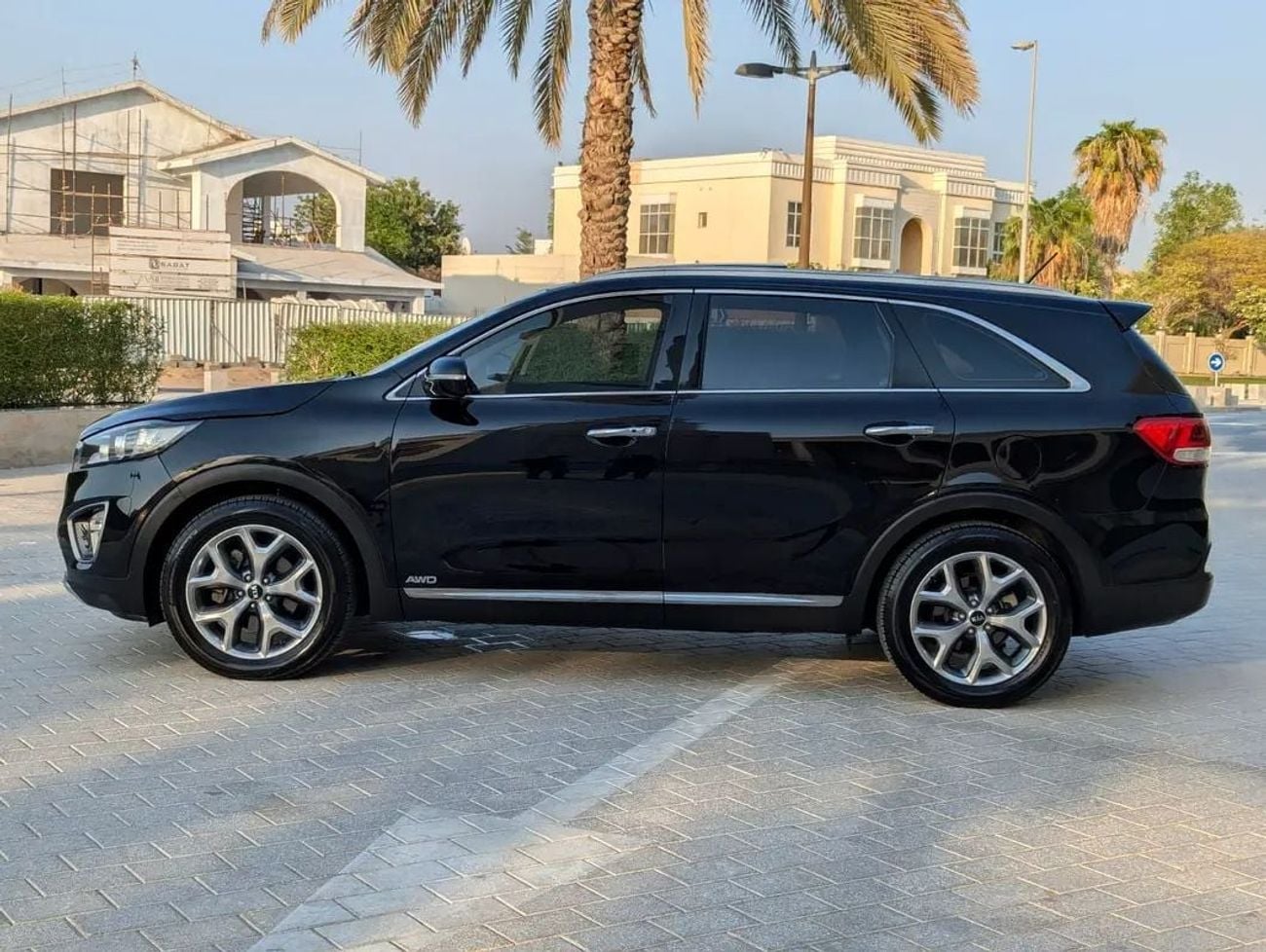 Kia Sorento LX Premium| Panoramic Roof | Full Option | V4 2.4L | AWD