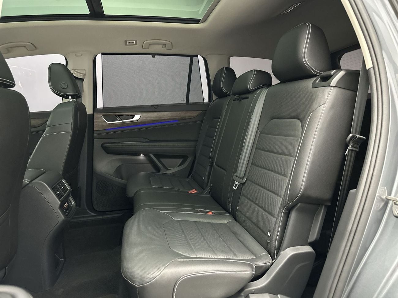 فولكس واجن تيرامونت COMFORTLINE 2.0L | 7-Seater | Panoramic Sunroof | Digital Cockpit | 4MOTION