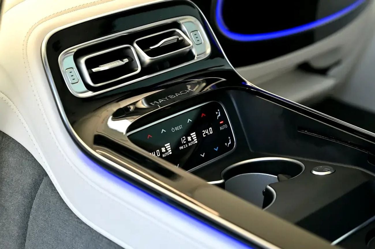 Mercedes Maybach S680 Maybach S680 | Black | 6.0L V12 Biturbo | 612 HP | 52,086 KM